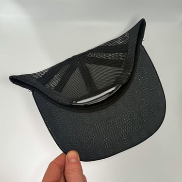Icon Cap detail